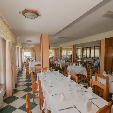 Hotel Costa De 2*